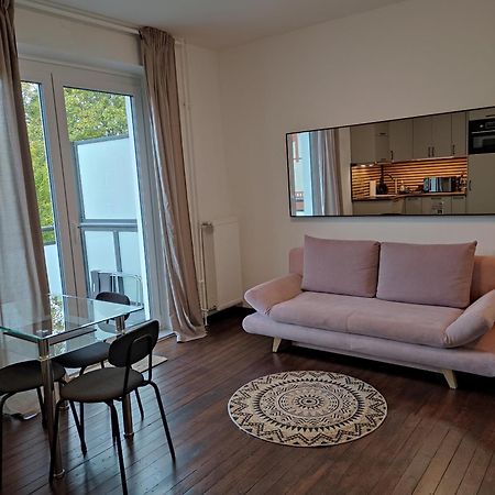 Easy And Cozy Apartment Duisburg Luaran gambar